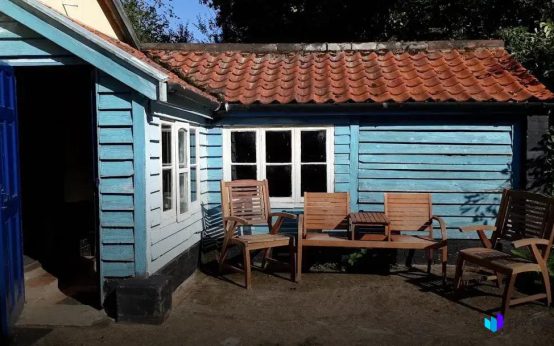 How to Clean Wooden Furniture Without Damaging It Safely